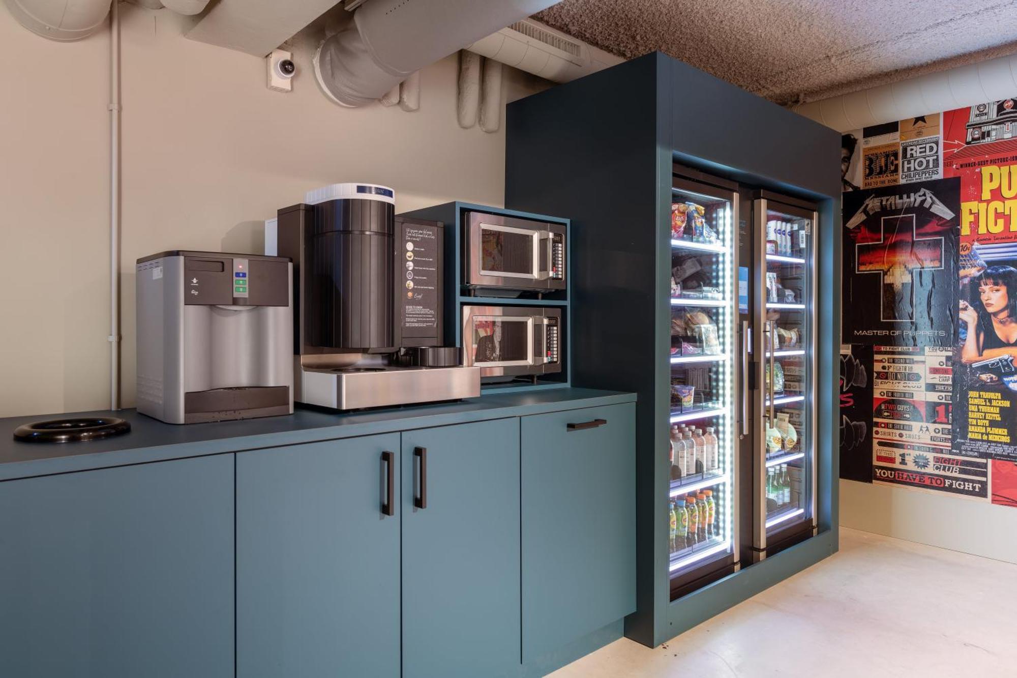 Stayokay Hostel Amsterdam Stadsdoelen - Refurbished November 2024 Ngoại thất bức ảnh