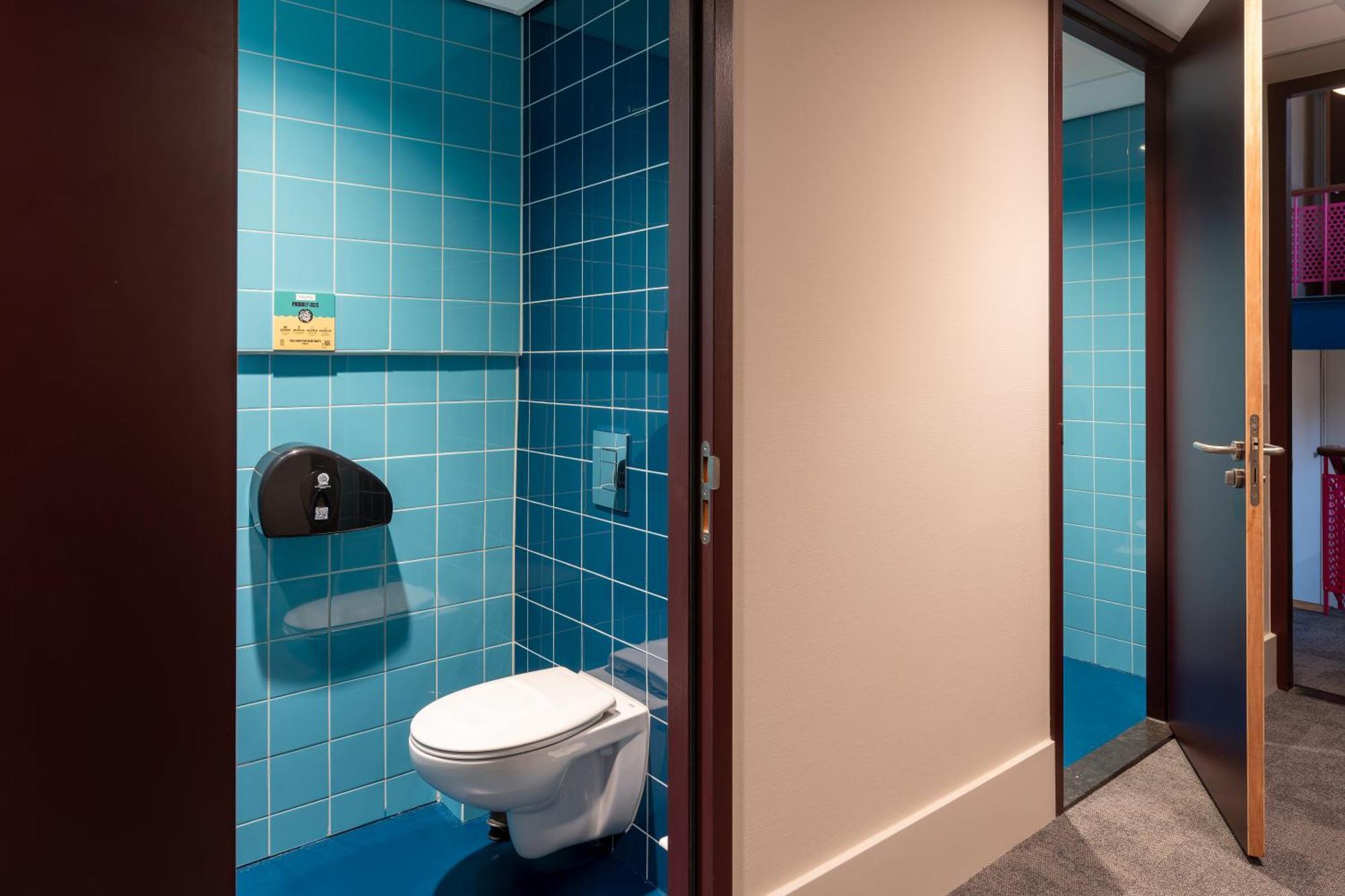 Stayokay Hostel Amsterdam Stadsdoelen - Refurbished November 2024 Phòng bức ảnh