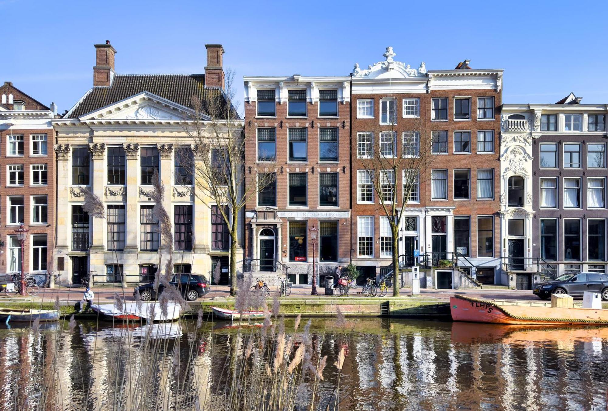 Stayokay Hostel Amsterdam Stadsdoelen - Refurbished November 2024 Ngoại thất bức ảnh